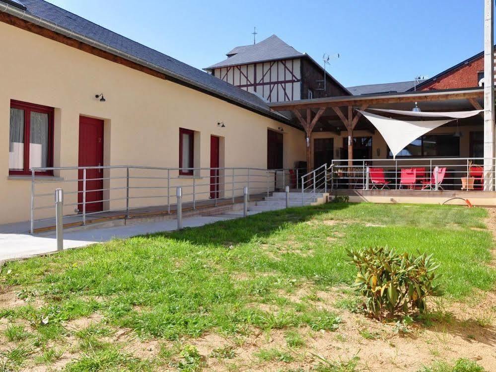 Logis - Hotel & Restaurant La Corne D 'Abondance Bourgthéroulde Exterior photo